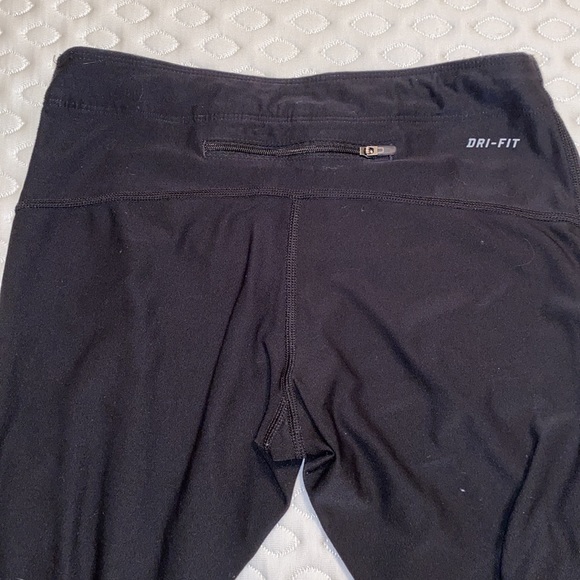 Nike Dri Fit Leggings - Picture 2 of 4